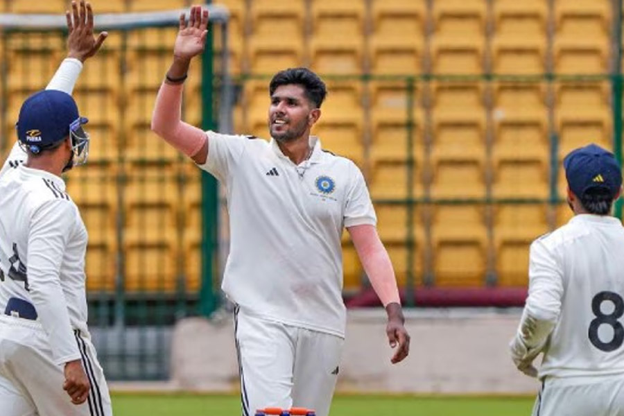 মুম্বই টেস্টে দলে ঢুকছেন হর্ষিত রানা! আইপিএলে রিটেনশন ঘোষণার পরদিনই জাতীয় দলে অভিষেক?