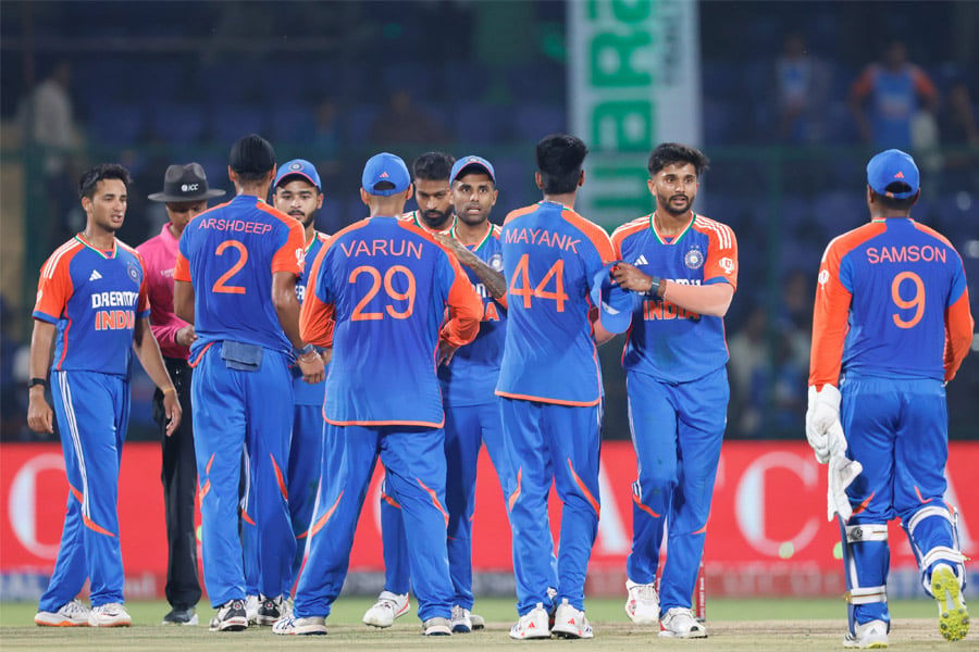 বিরাট ব্যবধানে বাংলাদেশকে উড়িয়ে সিরিজ জয়, কী কী রেকর্ড গড়ল ভারত?