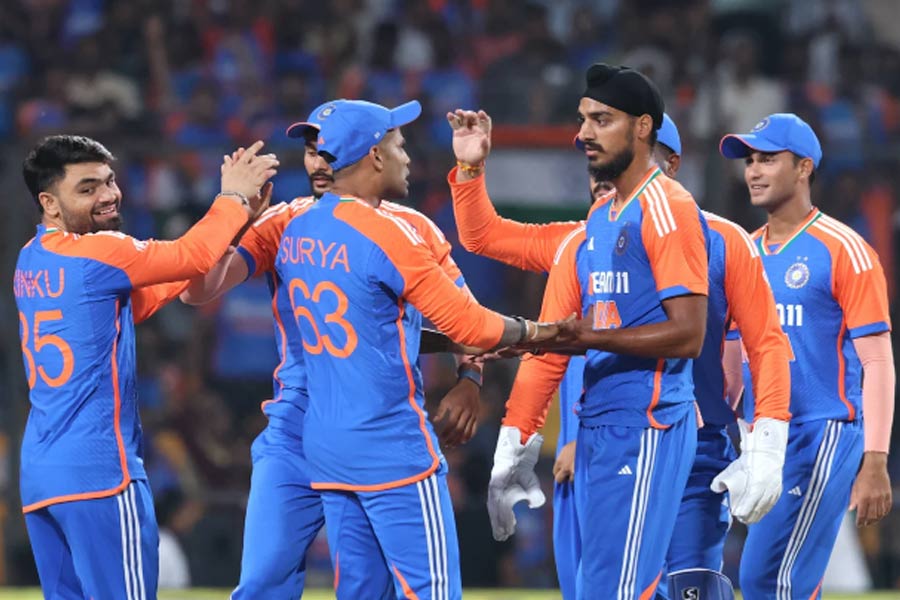 প্রথম ম্যাচে হেলায় জয়, নয়াদিল্লিতেই সিরিজ পকেটে পুরতে চান সূর্যরা