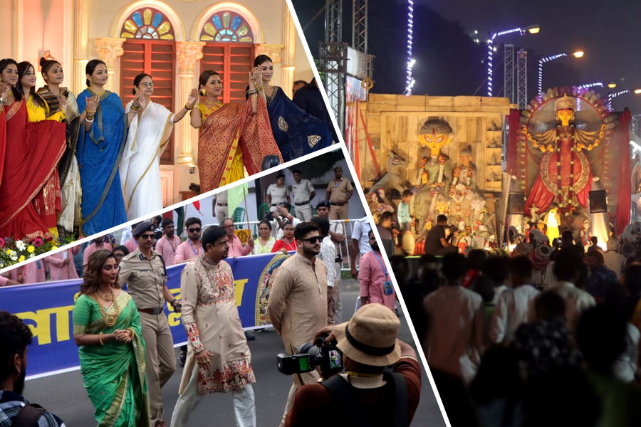 রেড রোডে জমজমাট পুজো কার্নিভাল, উপস্থিত একঝাঁক সেলেব, দর্শকদের ধন্যবাদ মুখ্যমন্ত্রীর