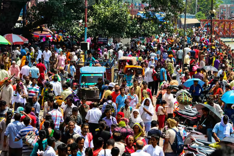 নির্ধারিত সময়ের ৪ বছর পার, প্রথমবার আদমসুমারি শুরুর পথে মোদি সরকার