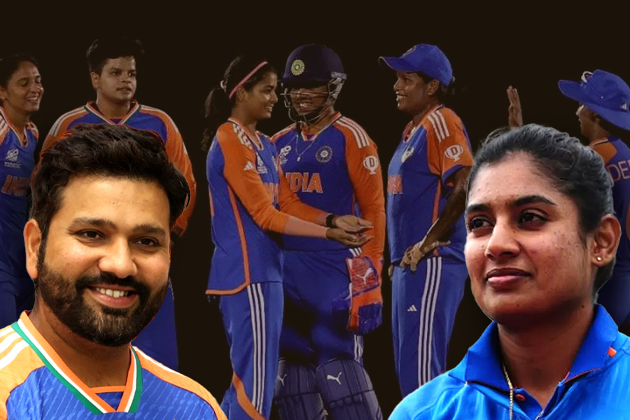 একই বছরে জোড়া খেতাবের অপেক্ষা! টি-টোয়েন্টি বিশ্বকাপে হরমনপ্রীতদের শুভেচ্ছা রোহিত-মিতালিদের