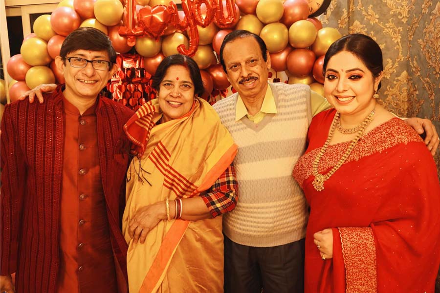 মায়ের থেকে শেখা, কীভাবে মাথা ঠান্ডা রেখে সংসারী হতে হয়: শ্রীময়ী