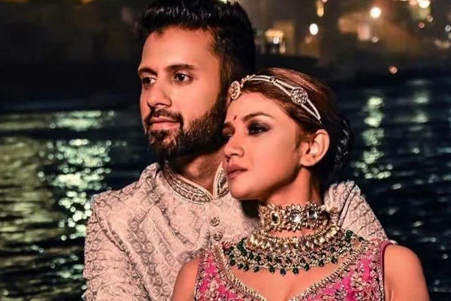 ‘তোমার সঙ্গে প্রতিদিন…’, নুসরতের প্রাক্তন নিখিল জৈনের সঙ্গে প্রেমে সিলমোহর সৌরসেনীর?