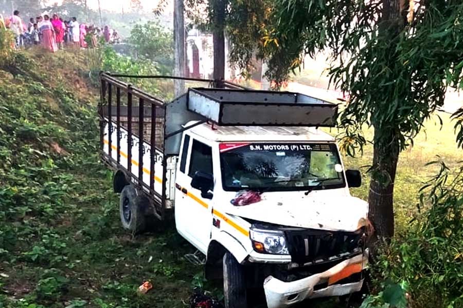 মালদহে পিকআপ ভ্যানের ধাক্কায় মৃত্যু ৩ প্রাতঃভ্রমণকারীর, হাসপাতালে আরও দুই