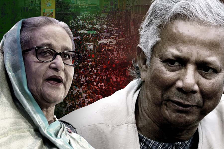 বিদায়ের পথে ইউনূস? ফের ফিরছেন হাসিনা? কেন সংকটে বাংলাদেশ?