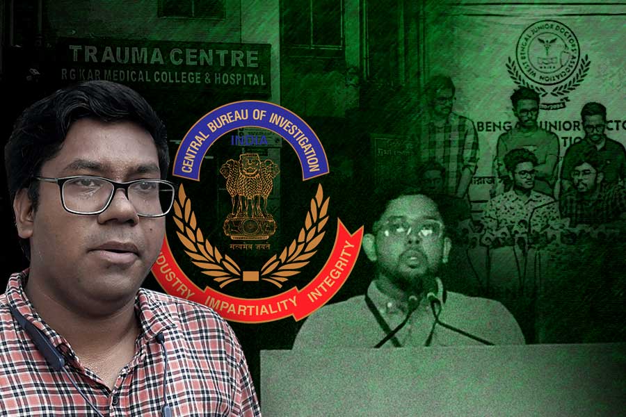 ‘অনিকেতকে হেফাজতে নিক CBI,’ কনভেনশনে বিস্ফোরক WBJDA