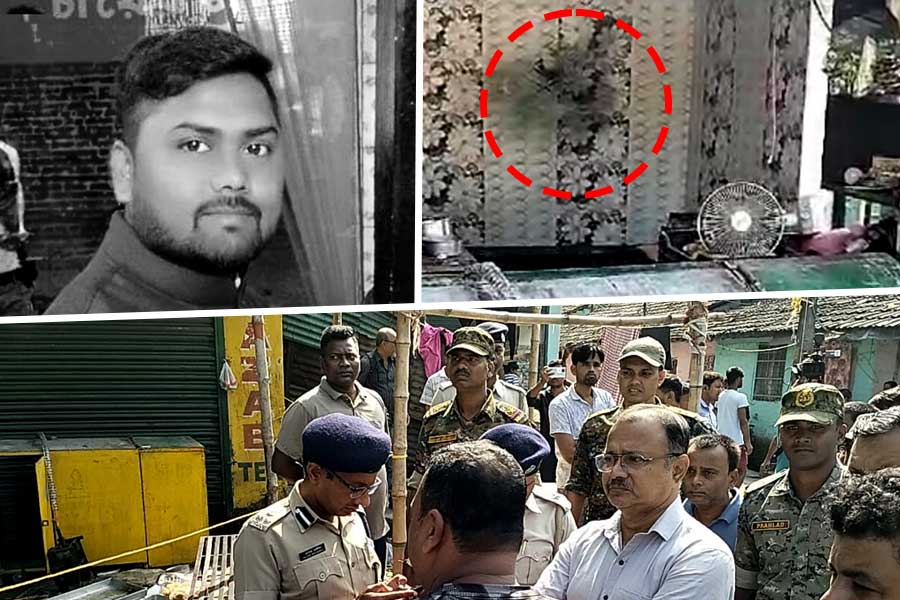 ভোট আবহে ভাটপাড়ায় শুটআউট, নিহত তৃণমূল নেতা