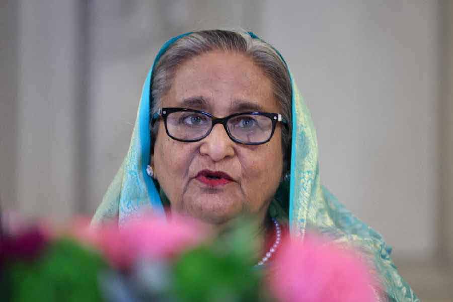 ‘ইউনুসের বিচার হবে, নতুন সূর্যোদয় দেখবে বাংলাদেশ’, লন্ডনে ভার্চুয়াল সভায় দাবি হাসিনার