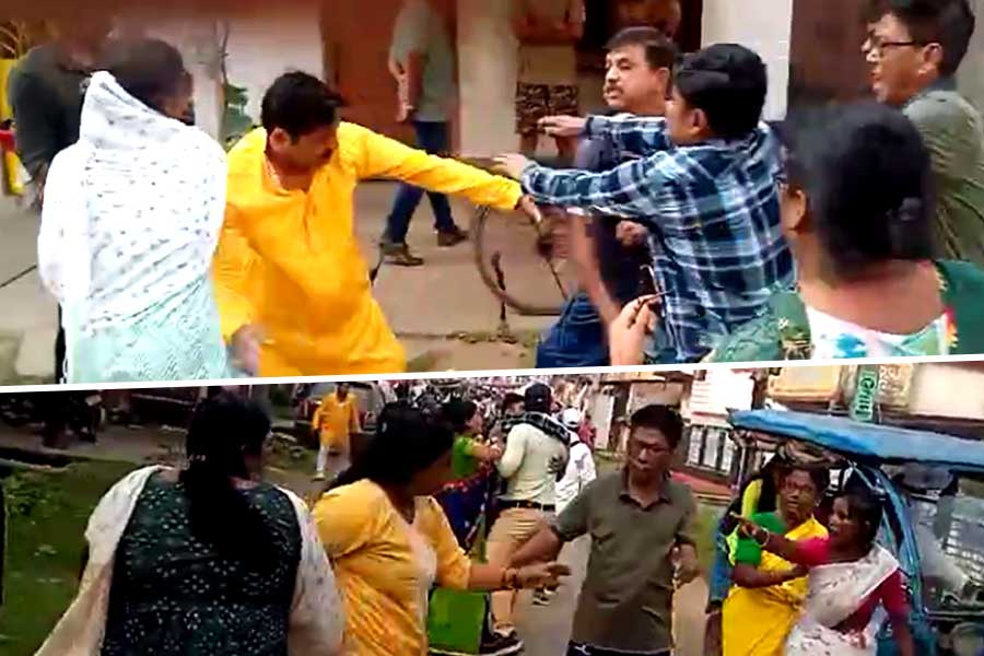 উপনির্বাচনে তৃণমূলের হাতেই মার খেলেন TMC কাউন্সিলর ও তাঁর স্বামী