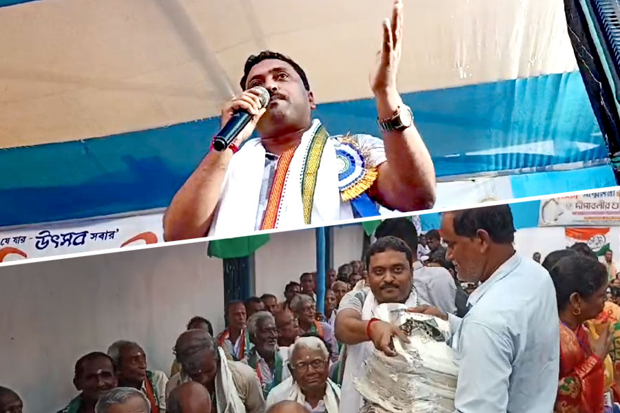 ‘কেন বাড়ি দেব তোমাদের?’ আবাস নিয়ে বিতর্কিত মন্তব্য তৃণমূল নেতার!