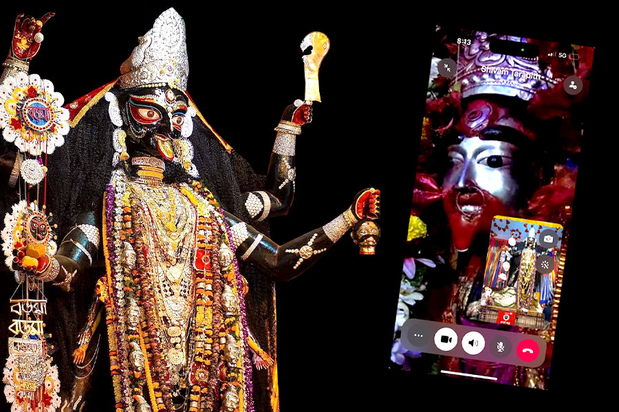 নৈহাটির বড়মার সঙ্গে সাক্ষাৎ তারাপীঠের তারা মায়ের! কালীপুজোয় বিরল শুভমুহূর্ত