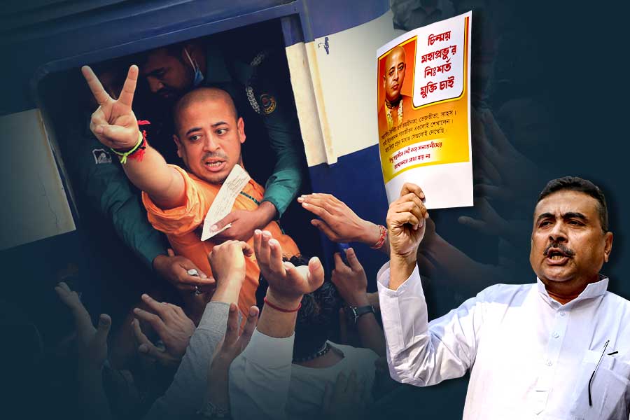 চিন্ময় প্রভুর নিঃশর্ত মুক্তি চাই! হুঙ্কার শুভেন্দু অধিকারীর