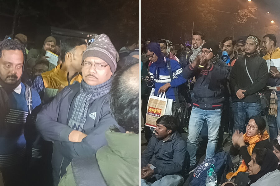 ‘চাকরিজীবী’দের বিক্ষোভে উত্তপ্ত ধর্মতলা, রানি রাসমণি রোডে অবস্থান