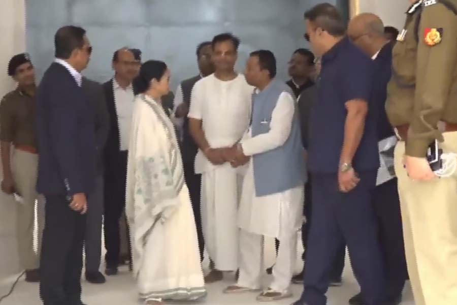 দিঘার জগন্নাথ মন্দির পরিদর্শনে মমতা, সঙ্গী কলকাতা ইসকনের সন্ন্যাসী রাধারমণ দাস