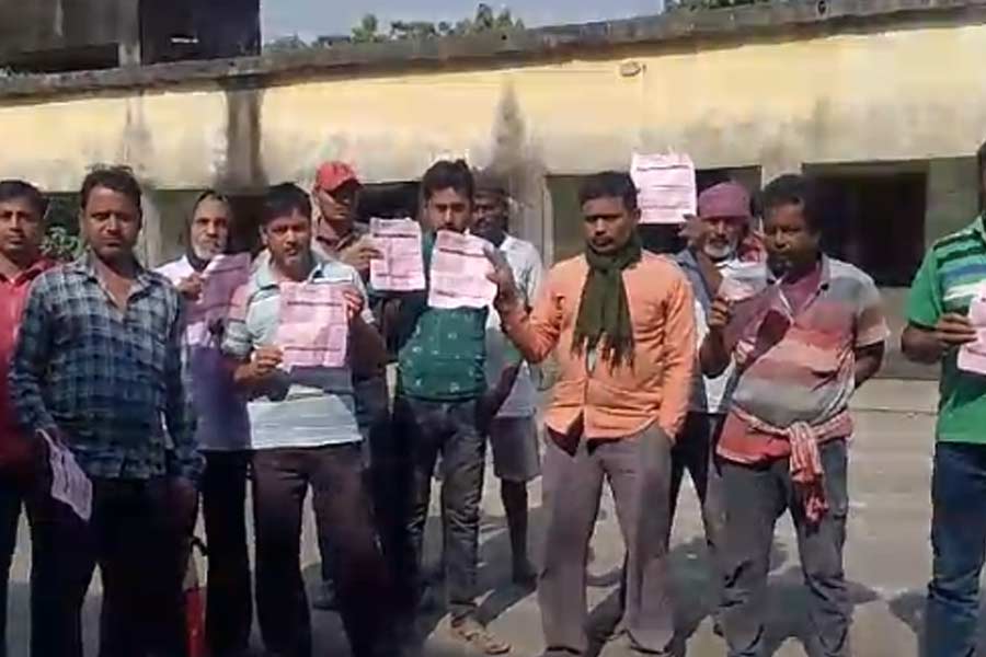 চাষির অজান্তেই হিমঘরে রাখা আলু বিক্রি! মেমারিতে তুমুল উত্তেজনা