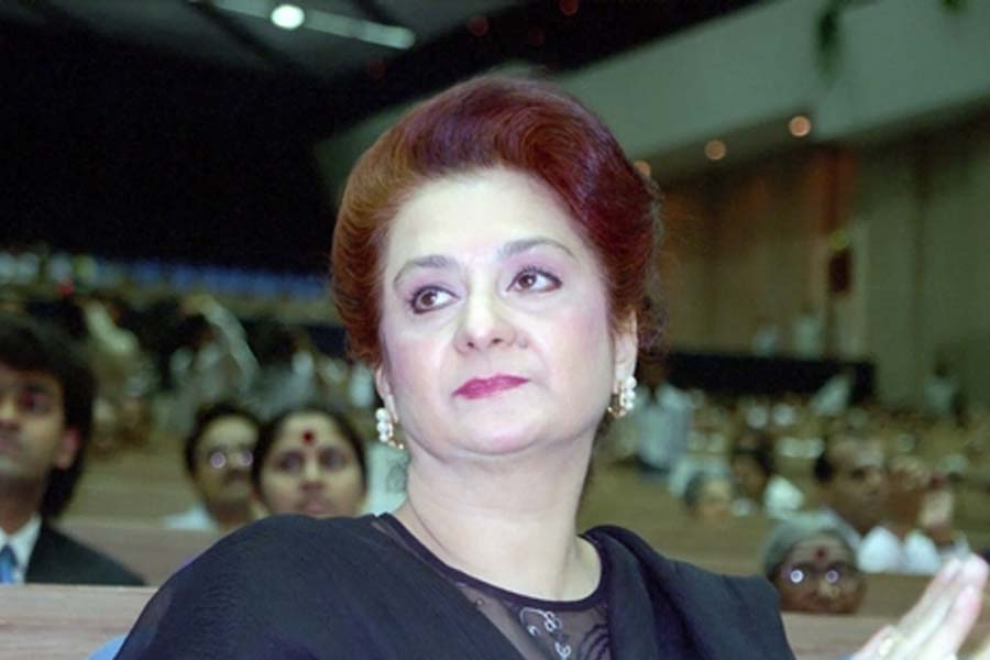 গুরুতর অসুস্থ সায়রা বানু