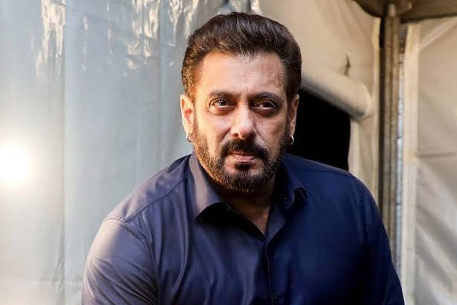 শুটিং ফ্লোরে ঢুকে সলমনকে প্রাণনাশের হুমকি! নেপথ্যে সেই লরেন্স বিষ্ণোই