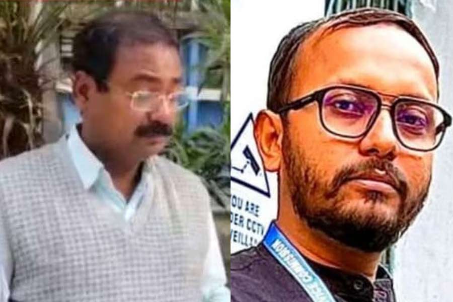 দলবিরোধী কাজ! বহিষ্কৃত তৃণমূলের শিক্ষক সেলের ২ নেতা