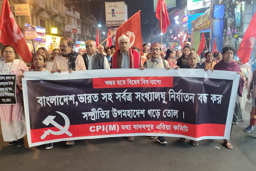 বাংলাদেশে হিন্দু নির্যাতন! যাদবপুরে মিছিলে ‘প্রতিবাদ’ সুজন-কান্তিদের