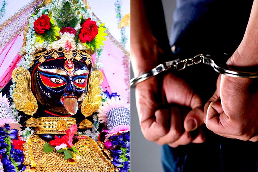অ্যাপের কায়দায় ভুয়ো ওয়েবসাইট! নৈহাটির বড়মার নামে আর্থিক প্রতারণায় গ্রেপ্তার ‘গুণধর’