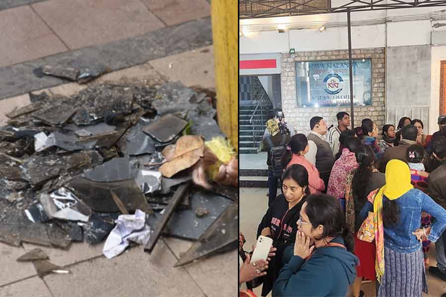নব নালন্দা স্কুলে দুর্ঘটনায় দফায় দফায় উত্তেজনা, অভিভাবকদের কাছে ক্ষমা চাইলেন প্রিন্সিপাল