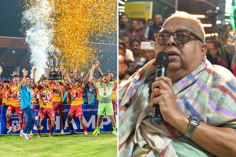 নতুন প্রতিভা খুঁজতে অ্যাকাডেমি ভবানীপুরের, সন্তোষজয়ীদের সংবর্ধনা মঞ্চে বড় ঘোষণা টুটু বোসের
