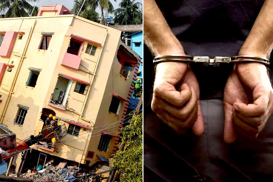 বকখালি পালিয়েও শেষরক্ষা হল না, বাঘাযতীনে ফ্ল্যাট ভাঙার ২ দিনের মধ্যে গ্রেপ্তার প্রোমোটার