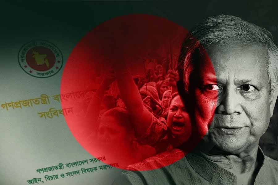হিন্দু নির্যাতনের পরে সংবিধান থেকে বাদ ‘ধর্মনিরপেক্ষ’, ইউনুসের কাছে সুপারিশ সংস্কার কমিশনের