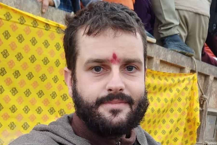 সনাতন সংস্কৃতিতে মোহিত, মহাকুম্ভে এসে সন্ন্যাসী জয় কিষাণ হয়ে ওঠার গল্প শোনালেন ইংল্যান্ডের জ্যাকব