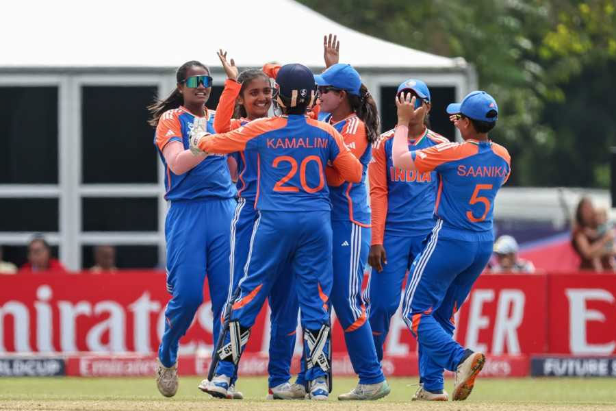 তৃষাদের দাপটে উড়ে গেল দক্ষিণ আফ্রিকা, টানা দুবার অনূর্ধ্ব ১৯ বিশ্বকাপ জয় ভারতের মেয়েদের