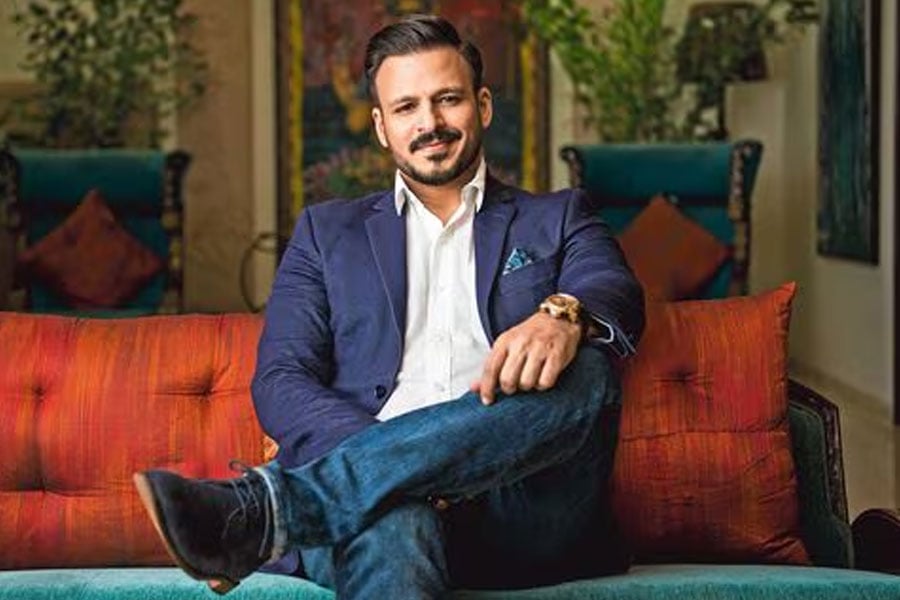 Vivek Oberoi attached with Mumbai housing scam!