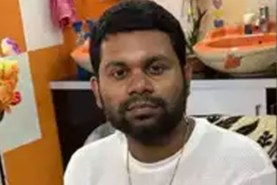 ৫ মিটার দূরে তিনটি দেহ! ছেঁড়া ত্রিপল বাঁচাল প্রাণ, পহেলগাঁও স্মৃতি তাড়া করছে ওড়িশার পরিবারকে