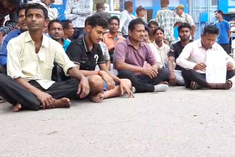 পায়ের অস্ত্রোপচারের ৫ দিন পরও দেখা নেই ডাক্তারের! ‘গাফিলতি’তে রোগীর মৃত্যু