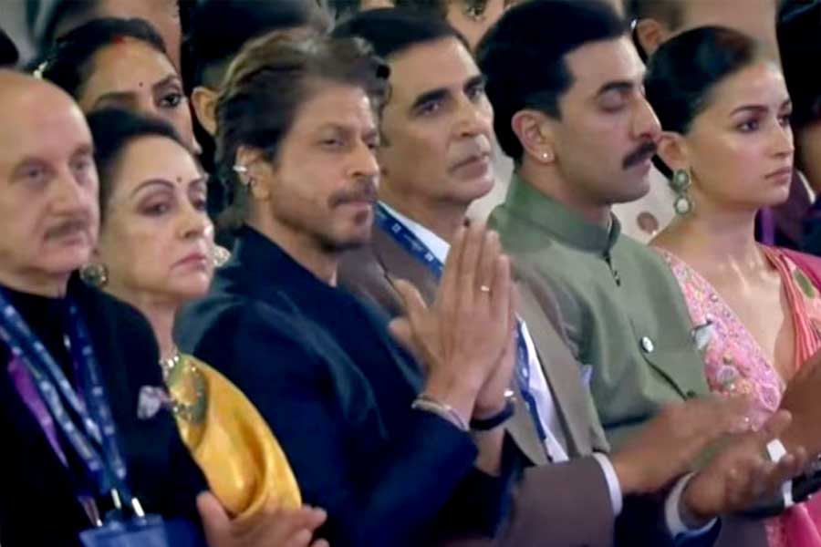 WAVES Summit 2025: SRK, Deepika, Alia-Ranbir, Other celebs attend