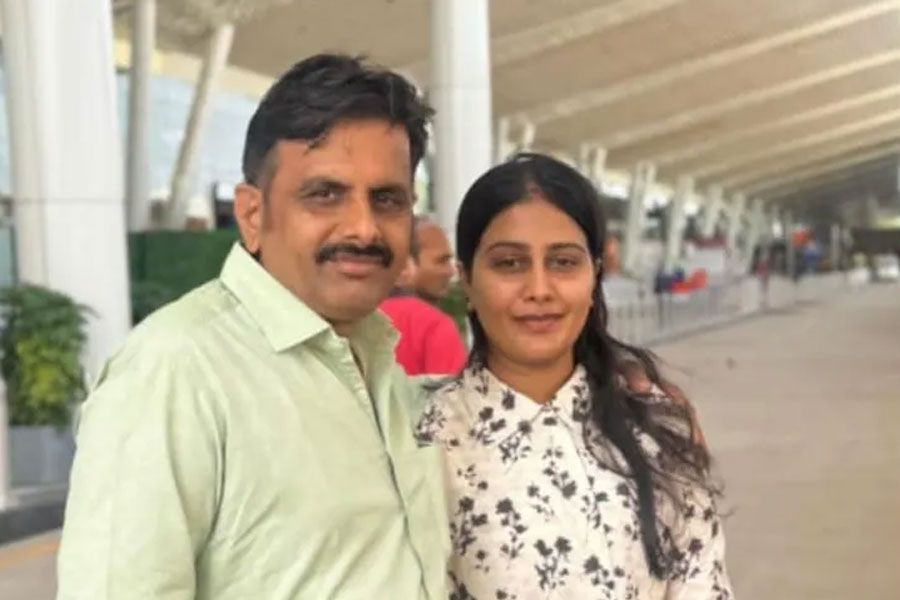 Newly wed bride from rajasthan died in Ahmedabad Plane Crash