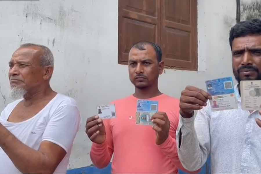 7 people from Dinhata detained by Delhi Police on suspicion of being Bangladeshi