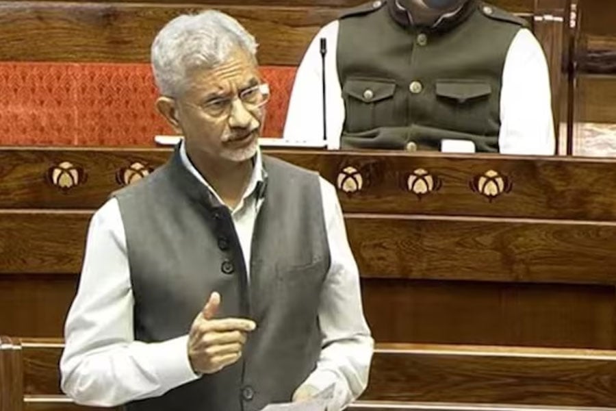 ‘চিনা-গুরু’ জয়রাম রমেশ! সিঁদুর আলোচনায় কংগ্রেসকে তীব্র কটাক্ষ জয়শংকরের