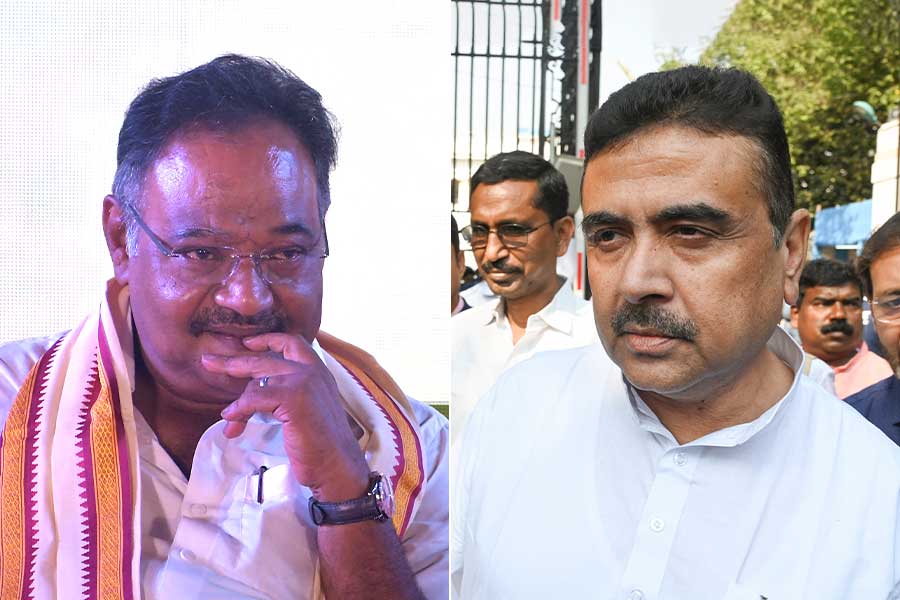 গুরুত্ব ‘আদি’ নেতাদের, শমীকের নতুন কমিটিতে পদ বাঁচাতে মরিয়া শুভেন্দু-ঘনিষ্ঠরা!