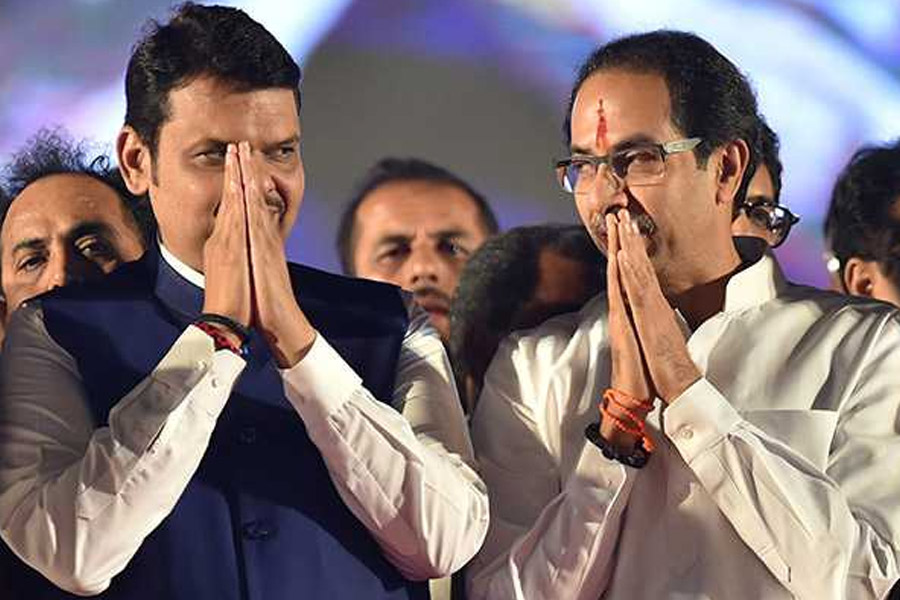 NDA শিবিরে ফিরছে উদ্ধব সেনা? জল্পনার মধ্যে ঠাকরে বললেন, ‘ইয়ে অন্দর কি বাত হ্যায়’