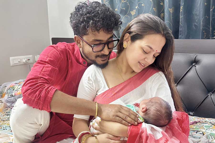 Celebrity Durga Puja: Actress ahona dutta durga puja 2025 plan