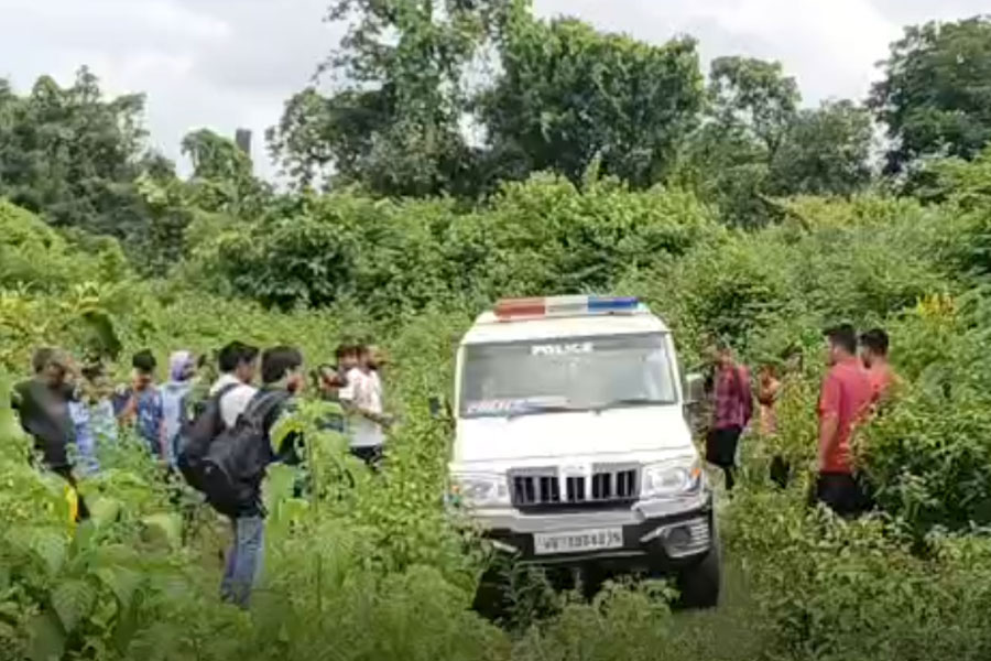 ধর্ষণ করে খুন! আসানসোলের জঙ্গলে ছাত্রীর দেহ উদ্ধার, গ্রেপ্তার যুবক