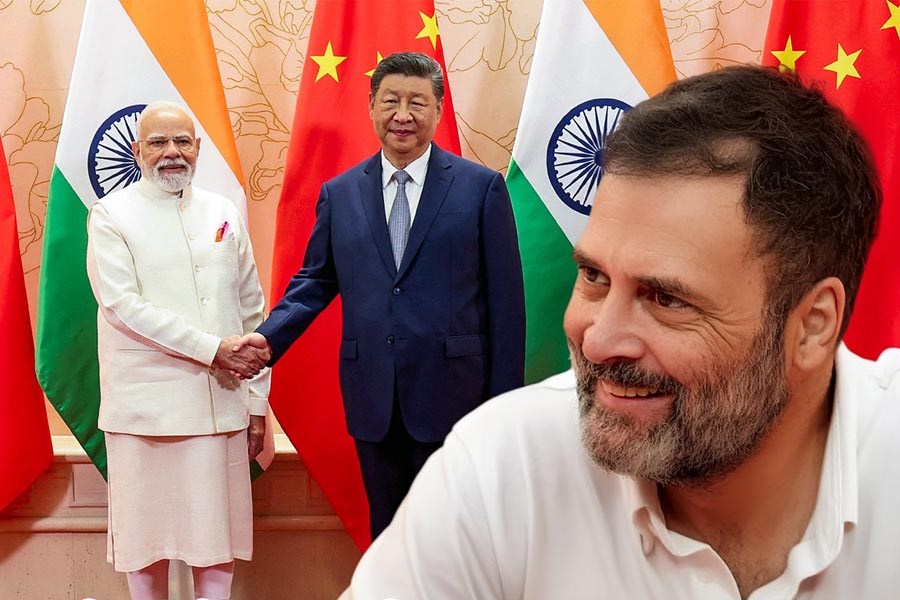 ‘চিনের বিরুদ্ধে মোদি কড়া পদক্ষেপ করেছেন, হাসিমুখে করমর্দনে’, প্রধানমন্ত্রীকে কটাক্ষ কংগ্রেসের