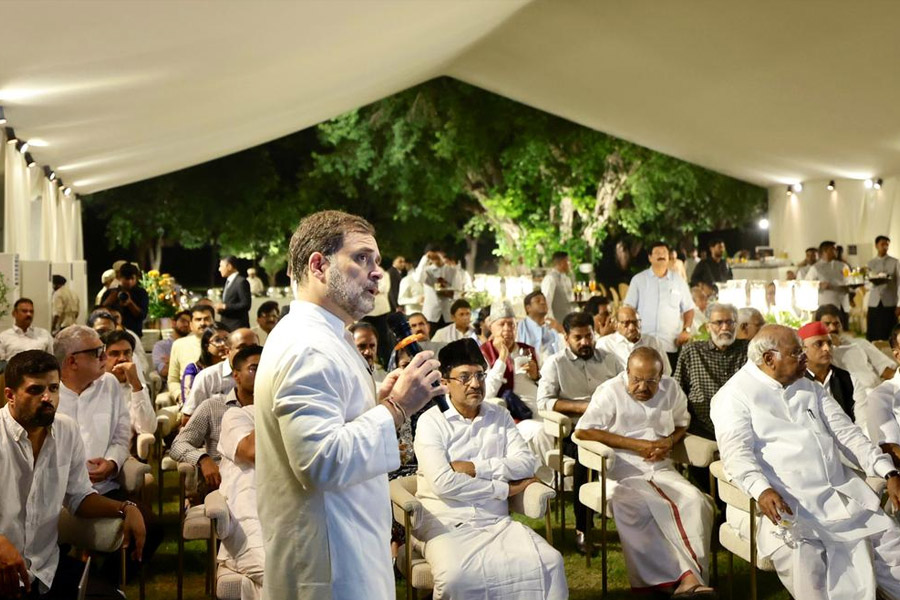একাধিক লক্ষ্যে উপরাষ্ট্রপতি পদে লড়তে চলেছে ইন্ডিয়া জোট! প্রার্থী নিয়ে আলোচনা জারি
