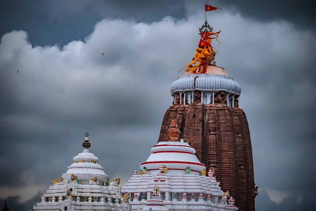 হুমকি বার্তার দু’দিন পরই পুরীর জগন্নাথ মন্দিরের চূড়ায় ওঠার চেষ্টা যুবকের, প্রশ্নে নিরাপত্তা