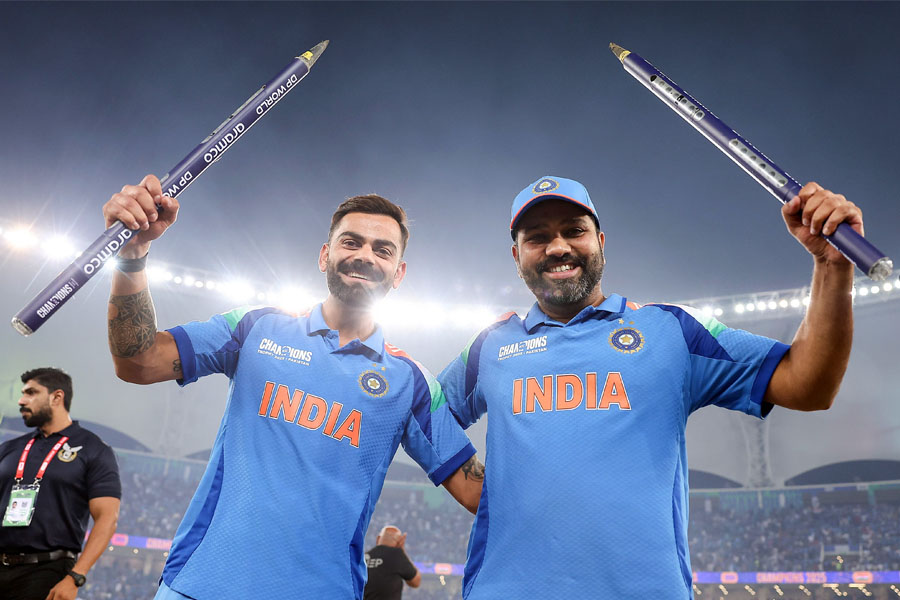 ICC’র ক্রমতালিকা থেকে হঠাৎ উধাও বিরাট-রোহিতের নাম, এবার ওয়ানডেতেও অবসর?