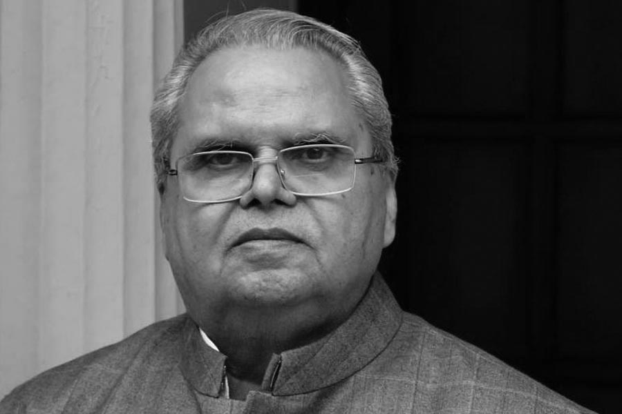 প্রয়াত জম্মু ও কাশ্মীরের প্রাক্তন রাজ্যপাল সত্যপাল মালিক
