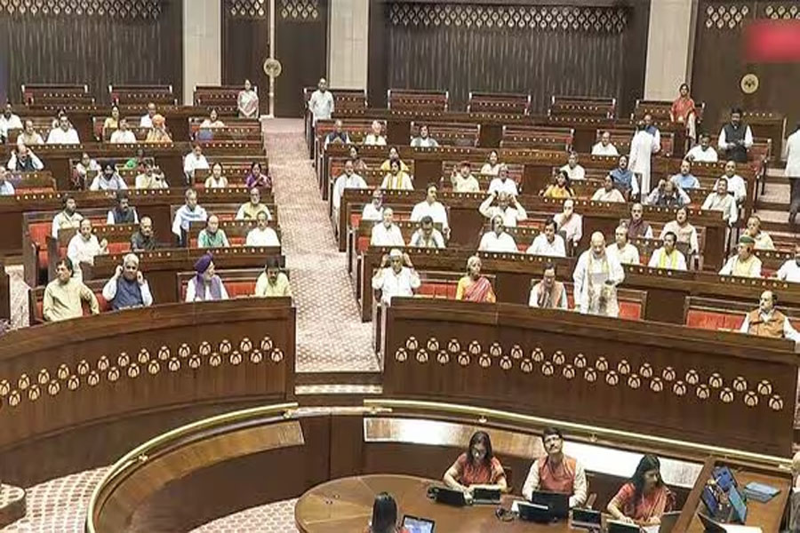 জেপিসি ‘নাটক’, সংবিধান সংশোধনী বিল সংক্রান্ত সংসদীয় যৌথ কমিটিতে থাকছে না তৃণমূল