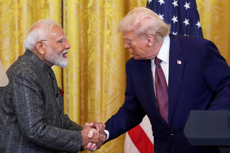 ‘ওঁর আবেগের সঙ্গে সহমত’, ট্রাম্পের ‘বন্ধু’ মন্তব্যের পরই জানালেন মোদি! বরফ গলছে?