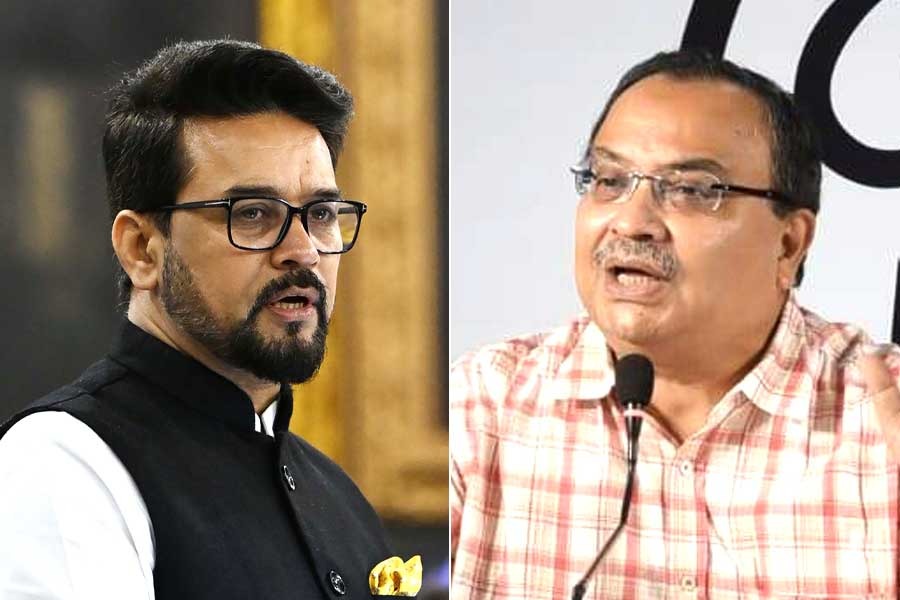 ‘হোমওয়ার্কই নেই’, তথ্য তুলে ধরে ডায়মন্ড হারবার নিয়ে অনুরাগের অভিযোগ নস্যাৎ তৃণমূলের